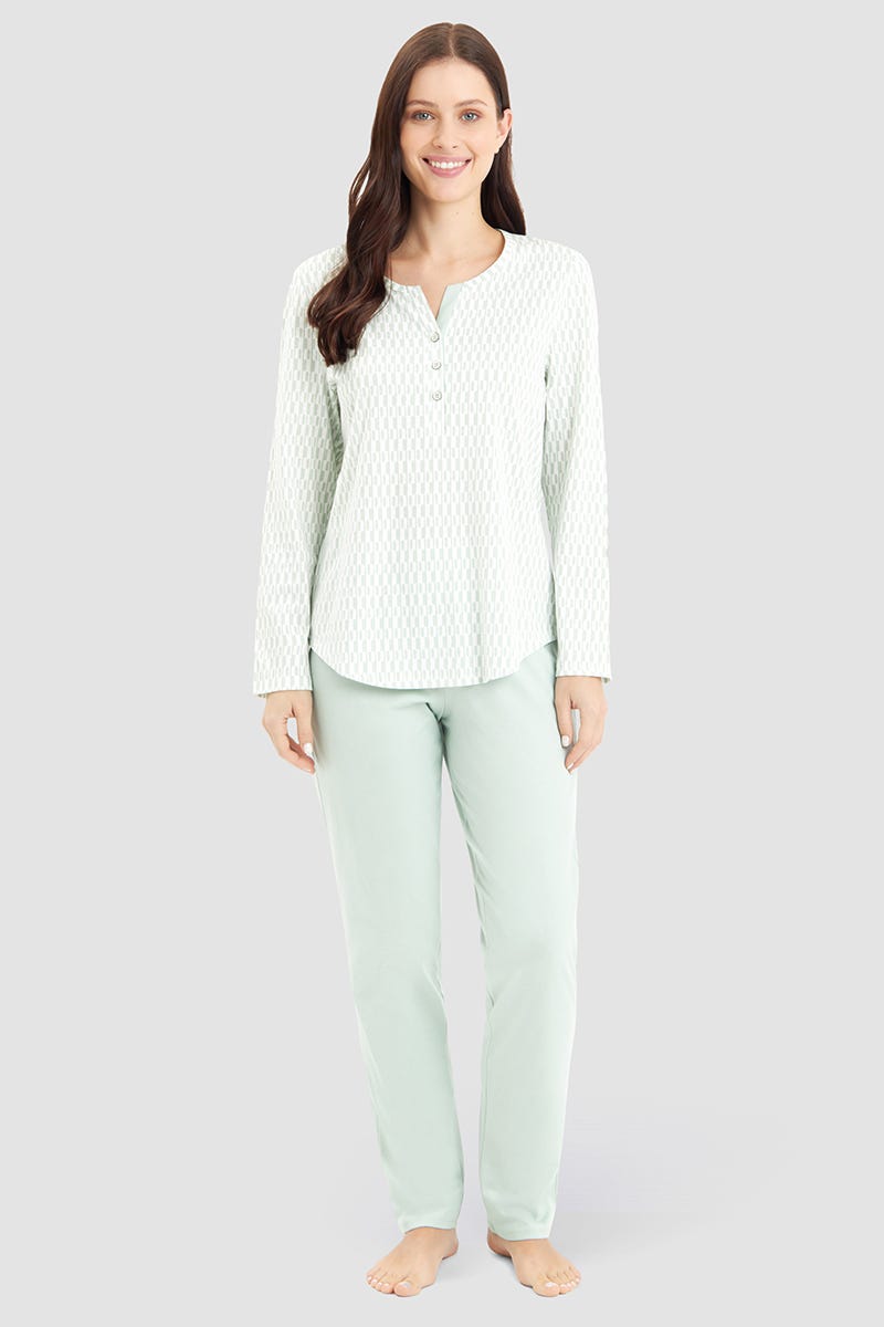 Produktbild Pyjama im minimalistischen Grafikdruck