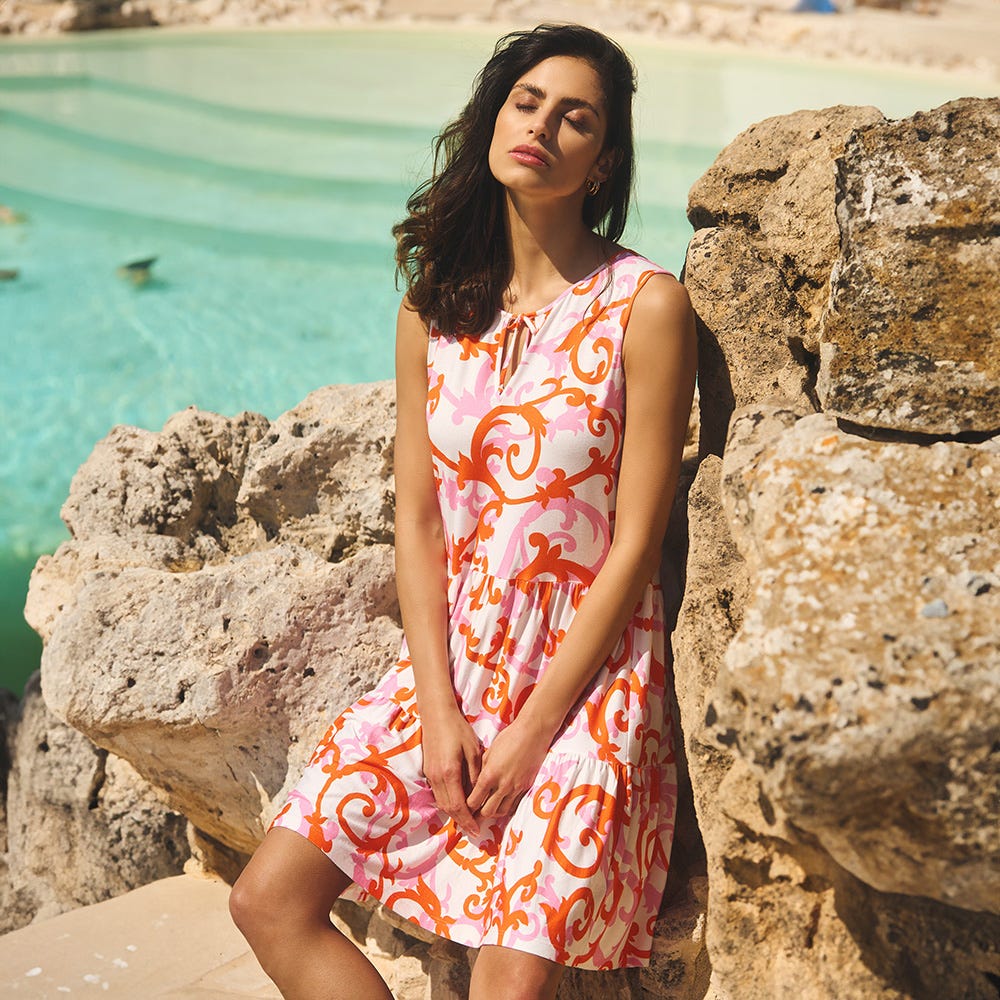 Imagebild Strandkleid im romantischen Ornament-Print