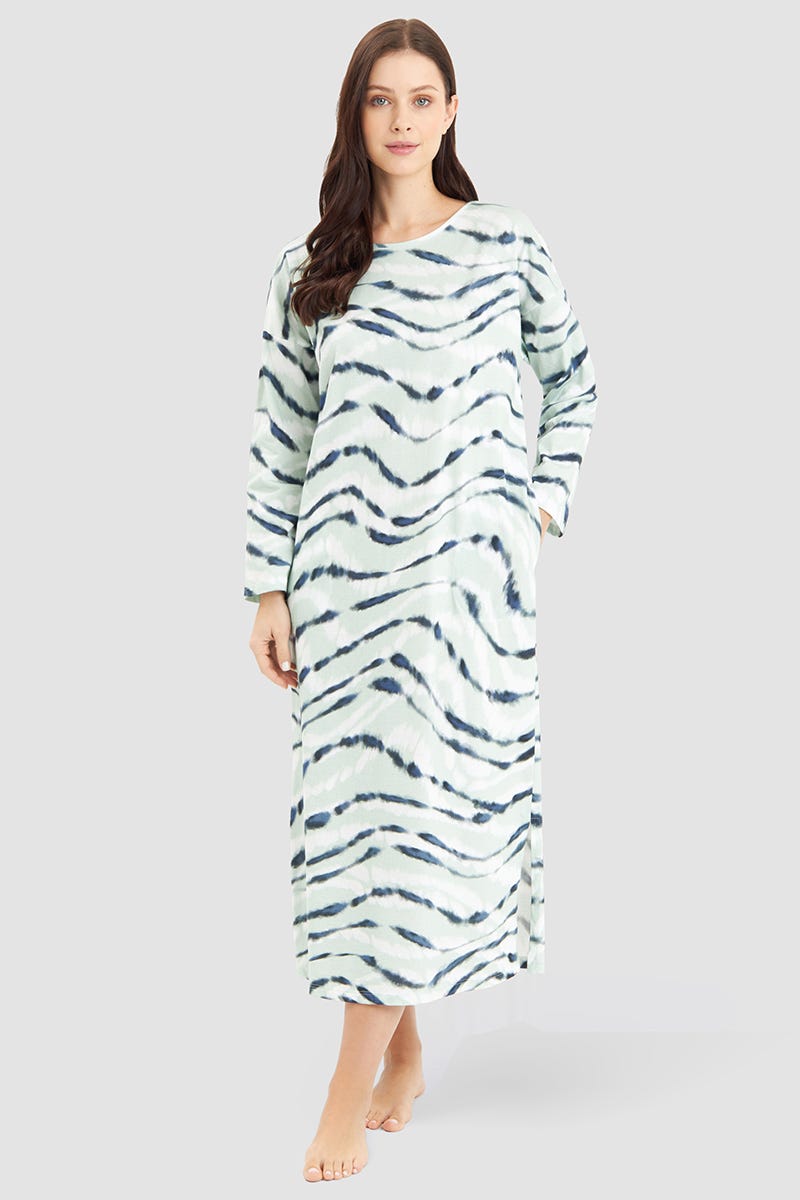Produktbild Nachthemd im Batikdruck